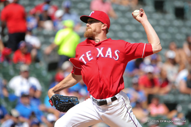 DGD07311641_Royals_at_Rangers